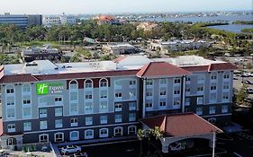 Holiday Inn Express & Suites - St. Petersburg - Madeira Beach, An Ihg Hotel